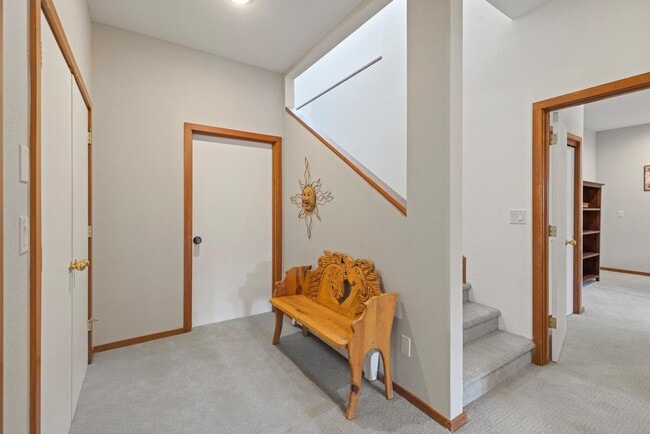 Building Photo - 1107 Penstemon Rd