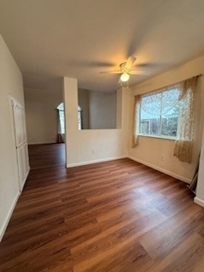 Building Photo - New Bedford Village