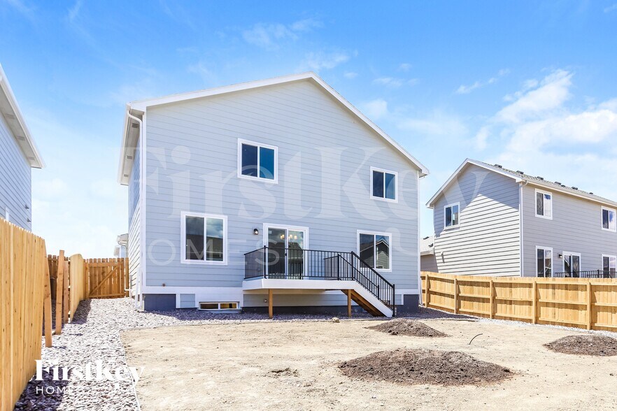 Building Photo - 10480 Horton Dr