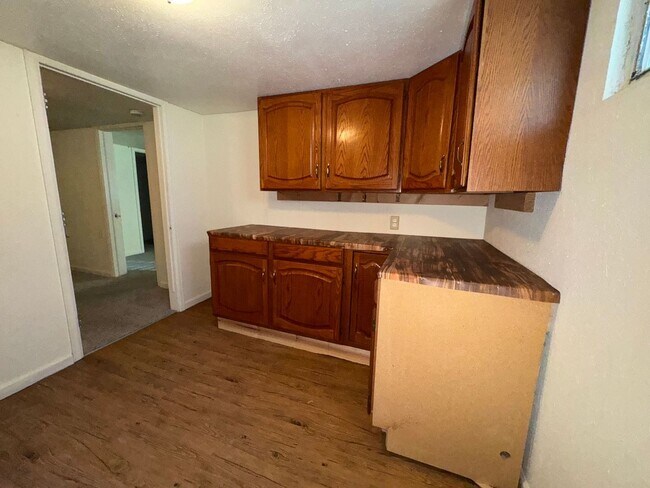 Building Photo - Great Duplex Unit near Downtown Loveland