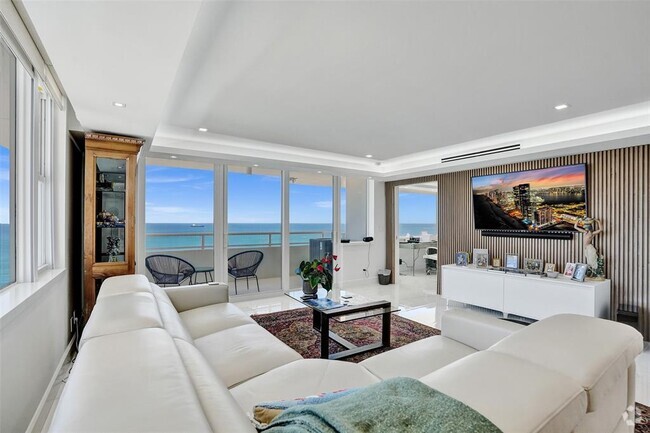 Building Photo - 545 S Fort Lauderdale Beach Blvd
