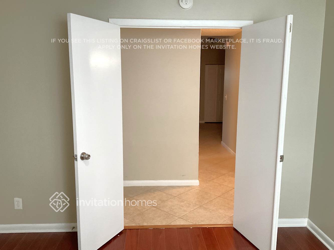 Building Photo - 8825 NW 57th Ct