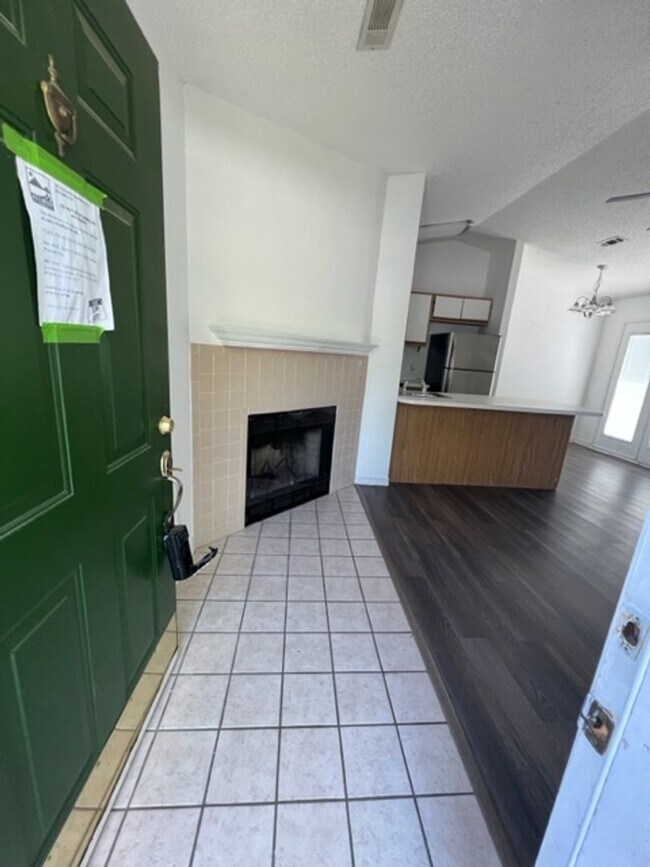 Building Photo - *COMING JULY* Easy Living! 2BR/1.5BA with Garage & Lawn Care Included *No Pets*
