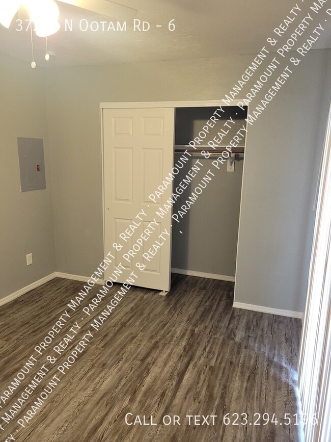 Building Photo - 37255 N Ootam Rd