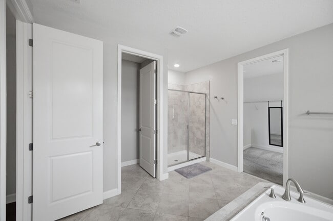 Building Photo - Sunburst Marble Rd 14119-LEASE ONLY