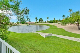 Building Photo - Beautiful 3 bedroom, 2 bath in great Mesa location!