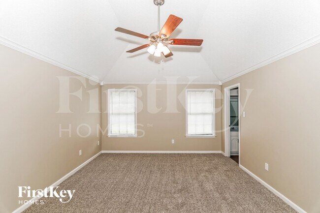 Building Photo - 3456 Sunswept Dr