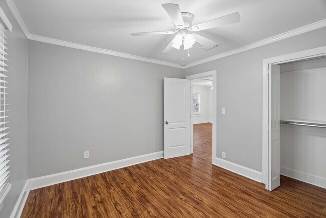 Building Photo - 205 Raymond St