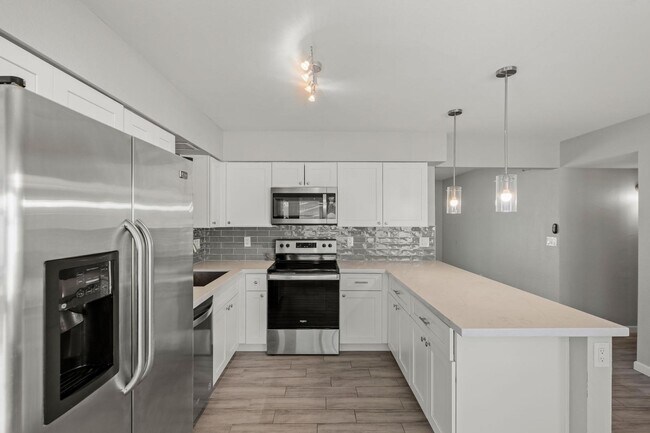 Building Photo - 15237 North 21st St