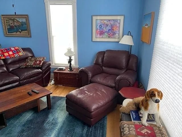 Building Photo - 1317 Broadway St