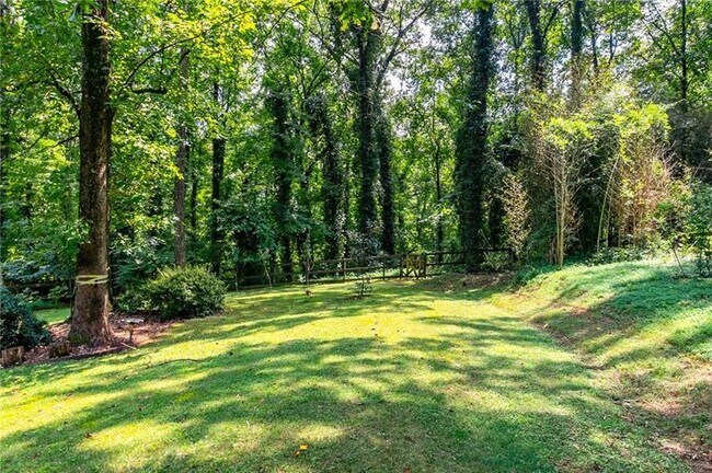 Building Photo - 4932 Rock Haven Dr SW