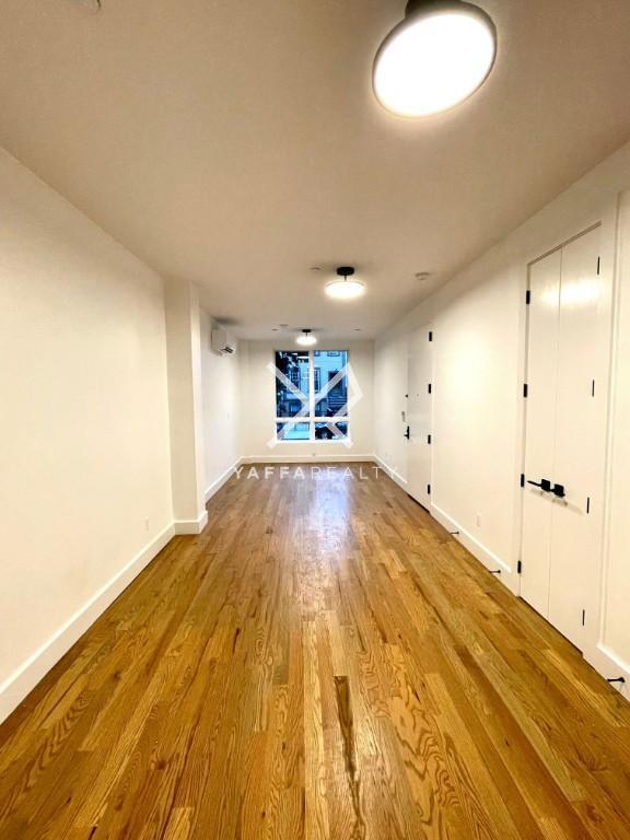 Building Photo - 1 bedroom in BROOKLYN NY 11207