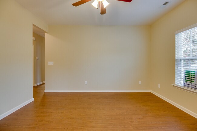 Building Photo - 7146 Somerset Springs Dr