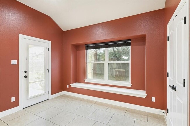 Building Photo - 104 Turvey Cove