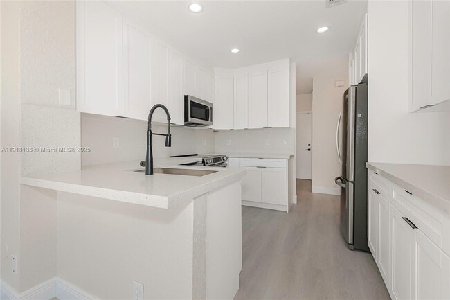 Building Photo - 15848 SW 12th St