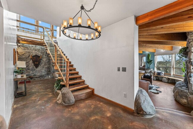 Building Photo - 84 Arcturus Dr