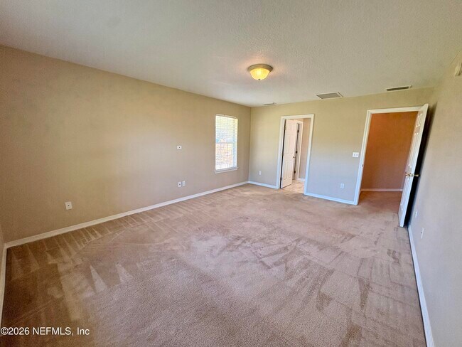 Building Photo - 15677 Moss Hollow Dr