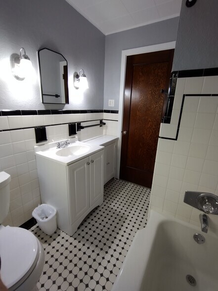 bathroom - 2181 Dewey Ave