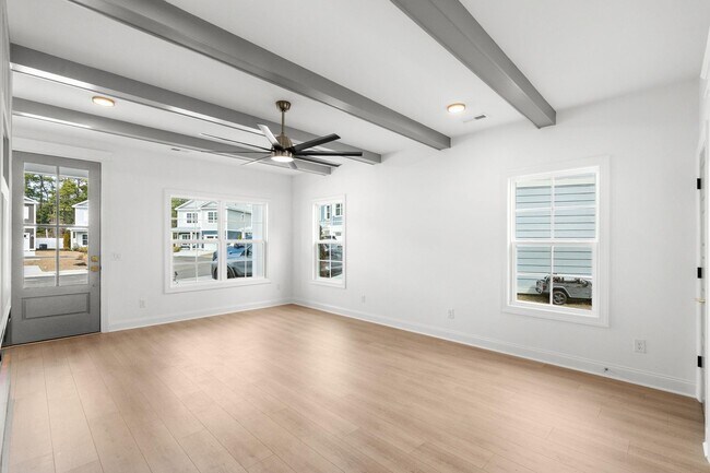 Building Photo - 113 ARBOR RIDGE CIR