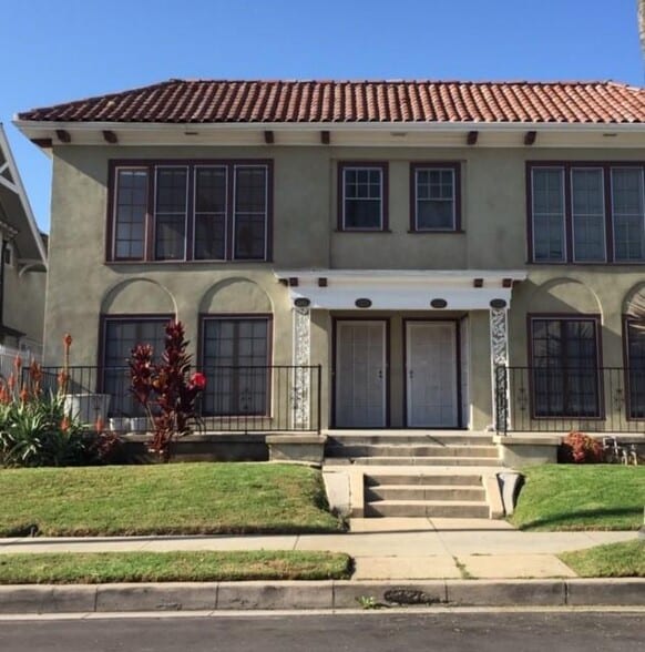 Upper Left Unit - 1159 4th Ave