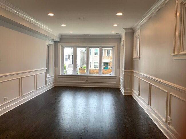 Building Photo - 3929 N Whipple St