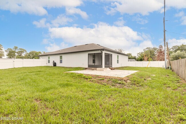 Building Photo - 1009 Rosetta Dr