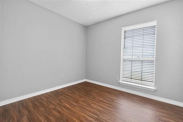 Building Photo - 7910 Meadowlark Ln