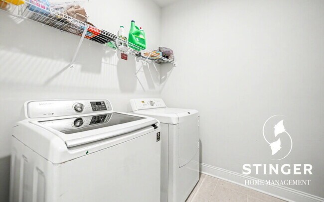 Building Photo - 1170 Salem Bay Dr