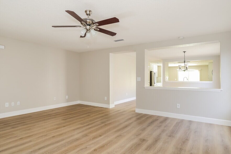 Building Photo - 5057 Cypress Links Blvd