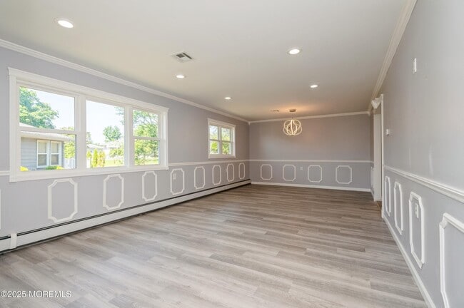 Building Photo - 11 St Pierri Ct