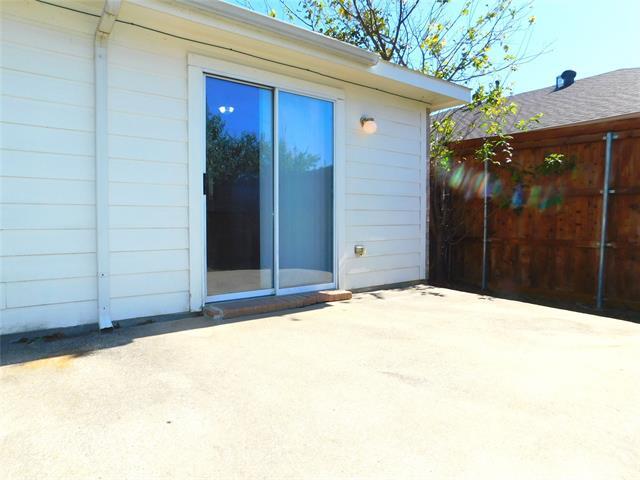 Building Photo - 2408 Rolling Ridge Dr