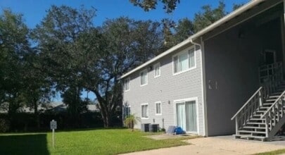 Building Photo - 101 E Rhodes Dr