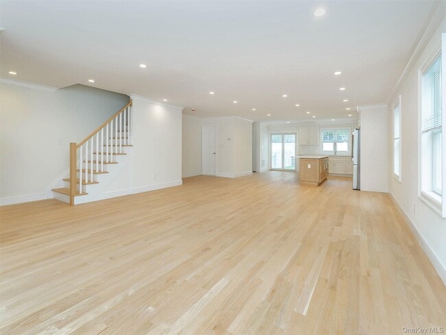 Building Photo - 23 Marwood Rd N