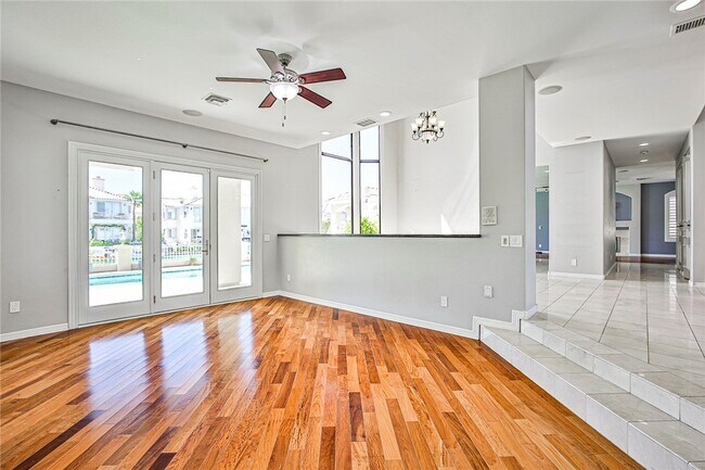 Building Photo - 3137 Beach View Ct
