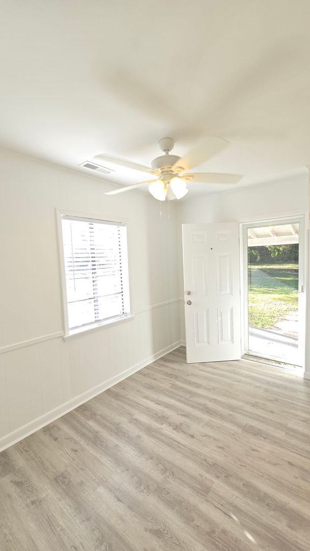 Building Photo - WRIGHTSVILLE AVENUE - 4 Bedroom - Minutes ...