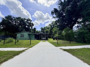 Building Photo - 5601 Bryson Dr