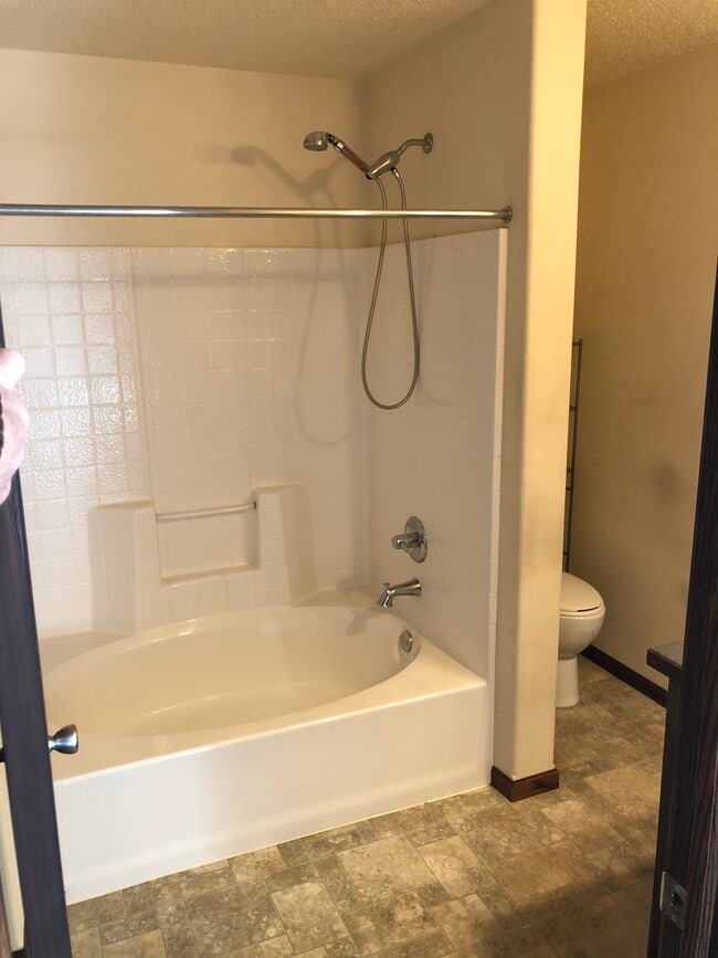 Building Photo - 1585 43rd Ave S