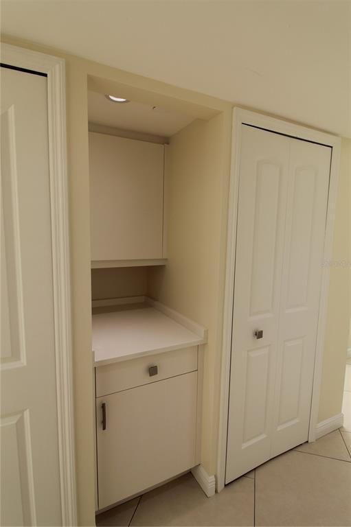 Building Photo - 988 Blvd of the Arts