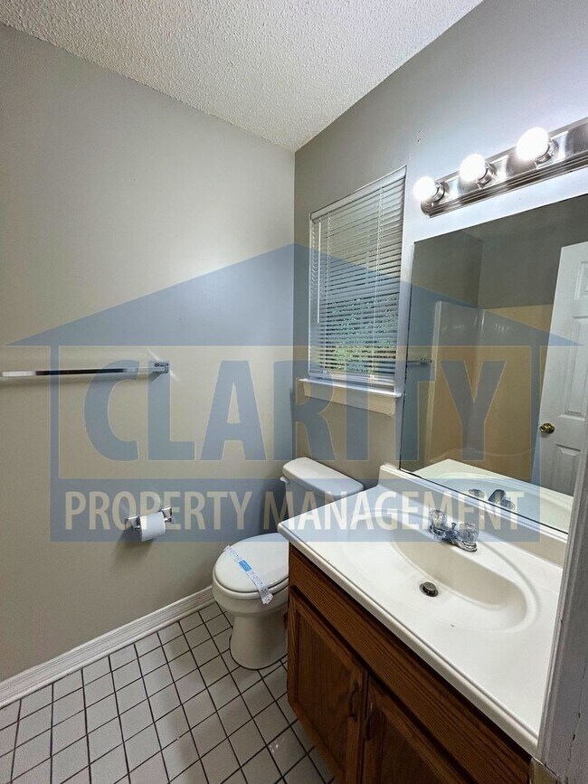 Building Photo - 2935 Adkisson Dr