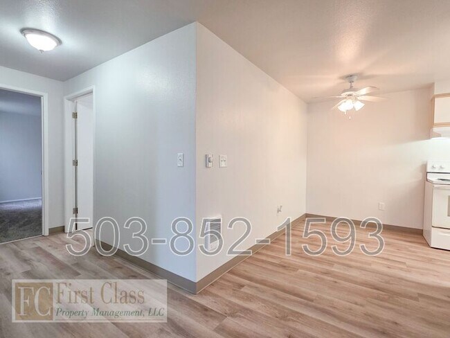 Building Photo - 1255 NW 183rd Ave