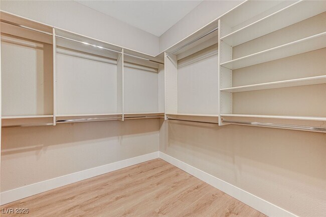 Building Photo - 4437 Verdiccio Ave