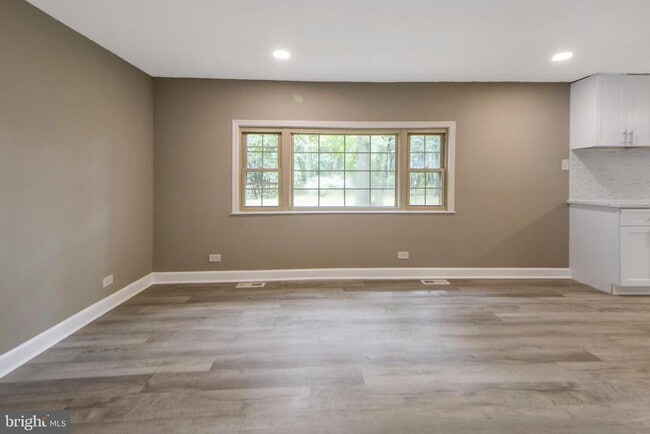 Building Photo - 1615 Truslow Rd