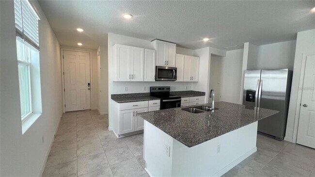 Building Photo - 3185 Viceroy Ct