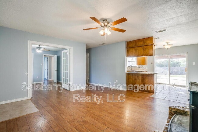 Building Photo - 1113 Gifford Dr