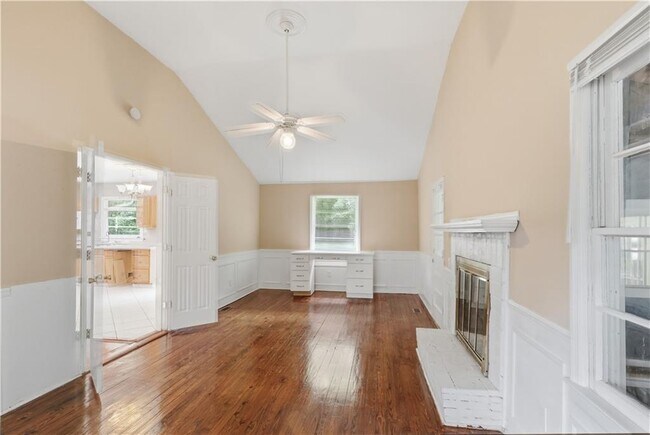 Building Photo - 1370 Blackwell Rd