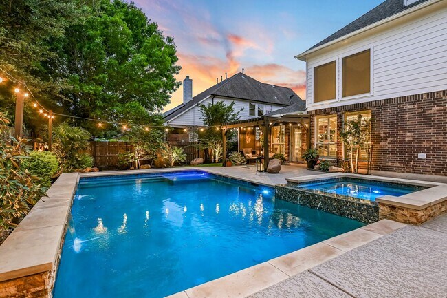 Building Photo - 2417 Turtle Mountain Bend