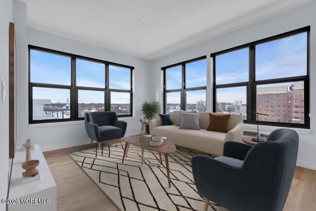 Building Photo - 1150 Kingsley St