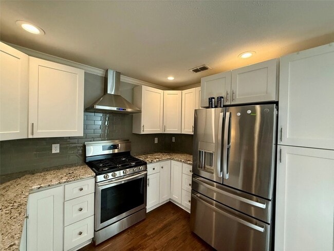 Building Photo - 13455 Mill Grove Ln