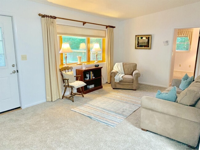 Building Photo - 3A Lacosta Dr