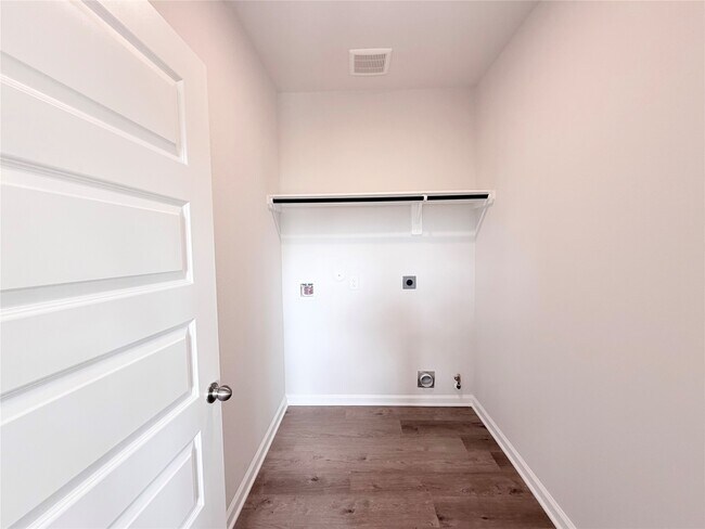 Building Photo - 3410 Brushy Marsh Dr